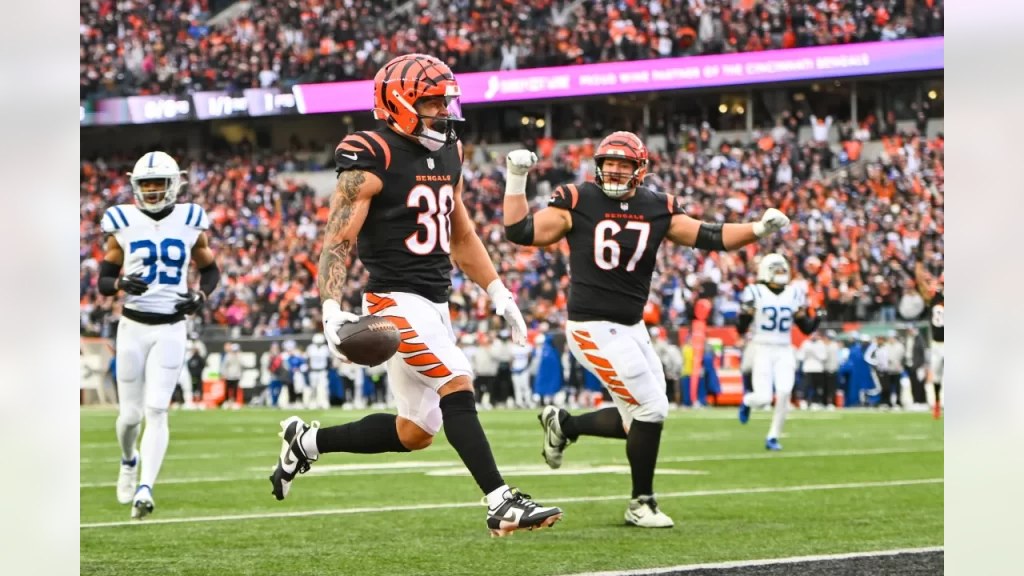 Bengals RB Chase Brown 54-yard TD